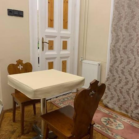 Central Location For One Person Budapest Exterior foto